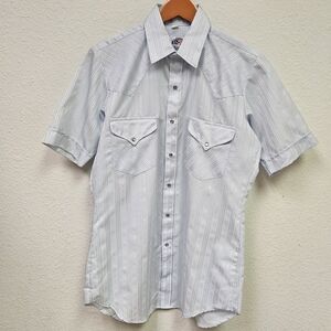 Vintage Men's Light Blue Pearl Snap Shirt